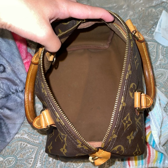 Louis Vuitton Speedy 25 - Picture 9 of 11